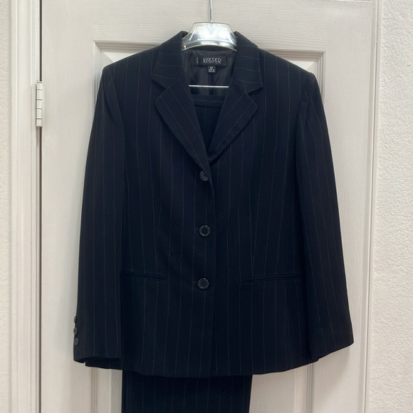 Size 16P Kasper women’s suit - Picture 2 of 3